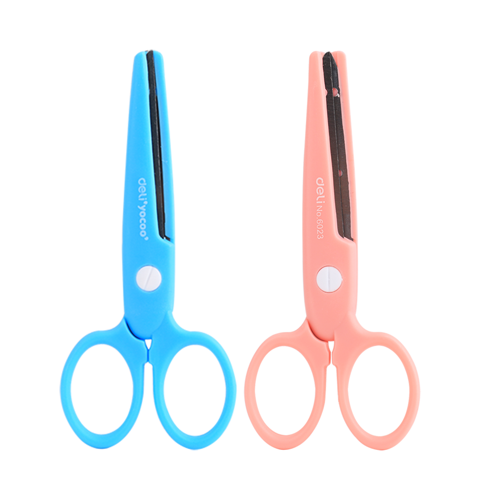 Tijera Escolar cuchilla de acero +3 años Deli Blister *UMV-Inner de 12und surtidos*