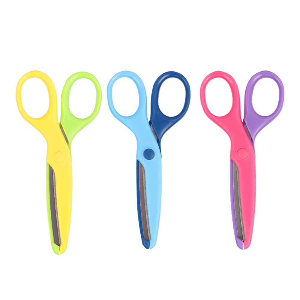 Tijera Escolar 135mm Azul/Morado/Verde Deli *UMV- Inner 12 und*