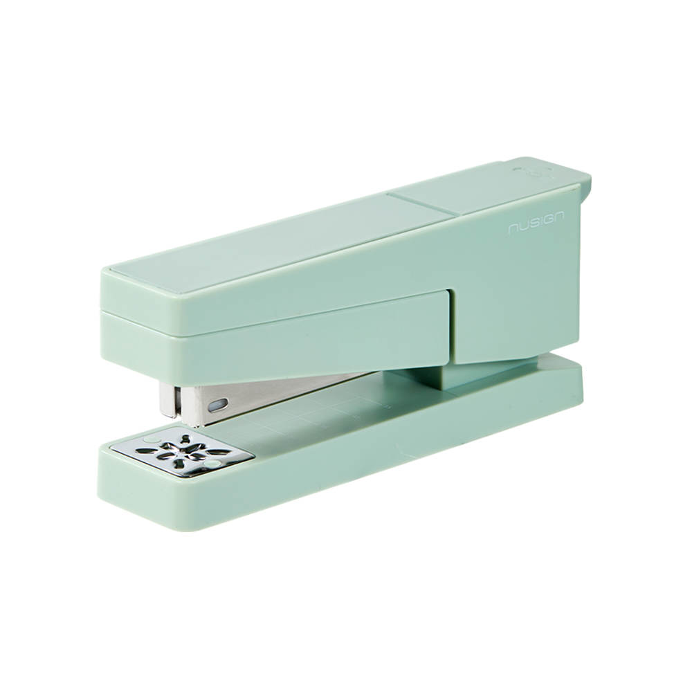 Engrapadora Nusign 20 pág. Verde 24/6 y 26/6 Deli *UMV-1und*